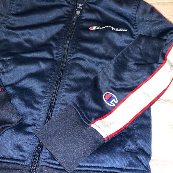 Cute Toddler Champion Track Suit - Picture 8 of 8